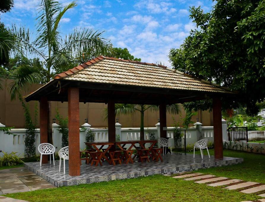 Tamarind Heritage Holiday Home Angamaly Eksteriør billede