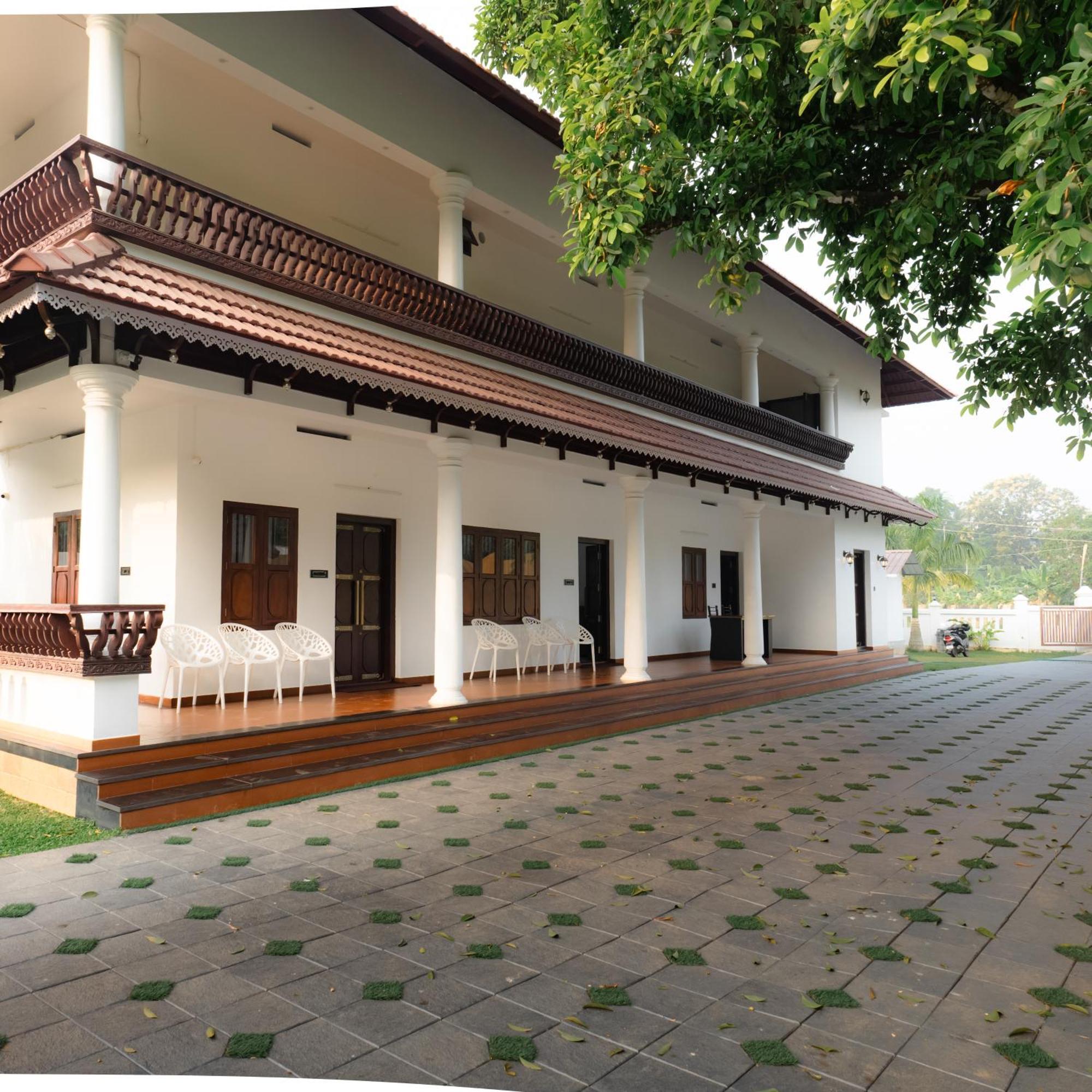 Tamarind Heritage Holiday Home Angamaly Eksteriør billede