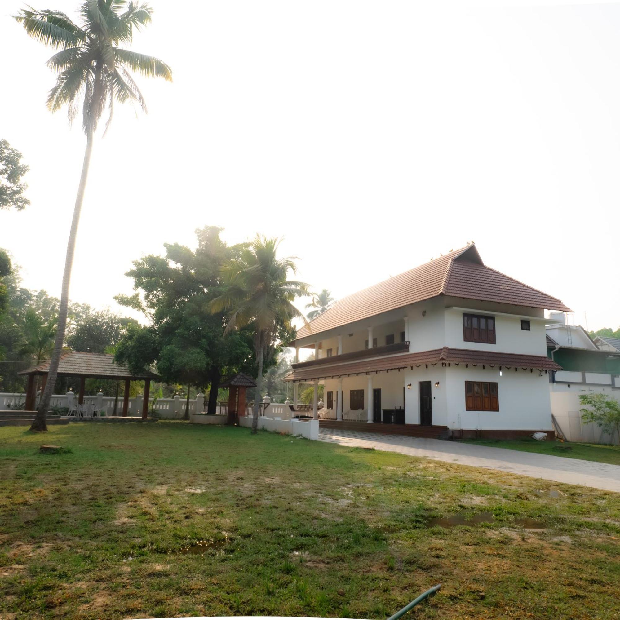 Tamarind Heritage Holiday Home Angamaly Eksteriør billede